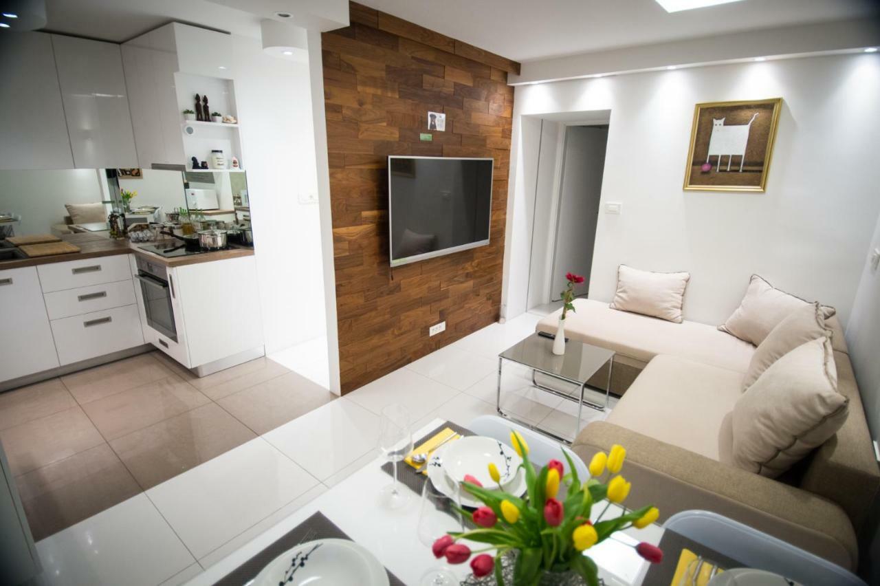 First Floor Flat (Adults Only) Διαμέρισμα Λιουμπλιάνα Εξωτερικό φωτογραφία